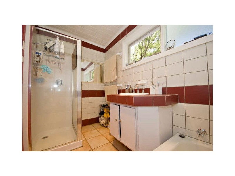 2 Barney Street, Downer ACT 2602
