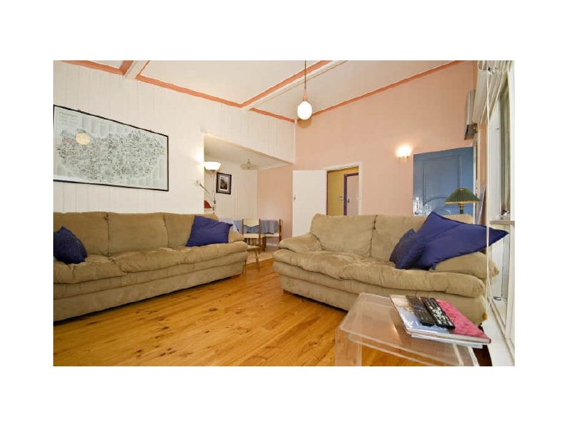 2 Barney Street, Downer ACT 2602