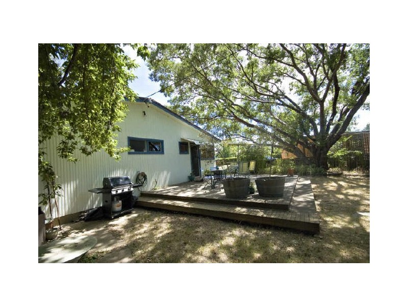 2 Barney Street, Downer ACT 2602