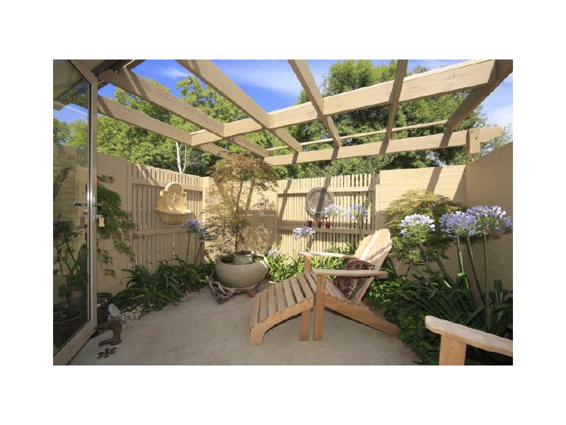 10 Garling Street, Lyneham ACT 2602