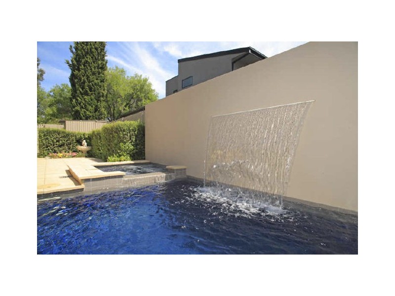 10 Garling Street, Lyneham ACT 2602