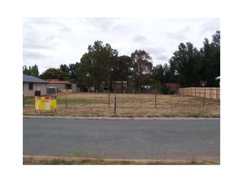 6 Rutledge Street, Bungendore NSW 2621