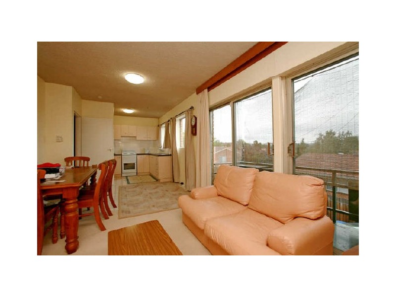 16/34 Mowatt Street, Queanbeyan NSW 2620