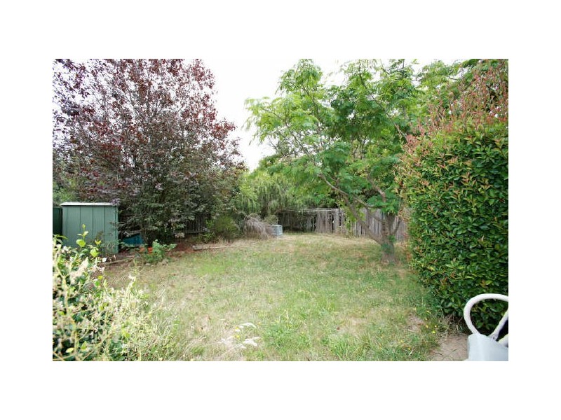 12 Inglis Place, Latham ACT 2615