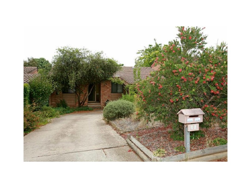 12 Inglis Place, Latham ACT 2615