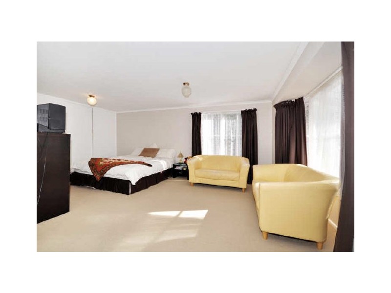 152 Lambrigg Street, Farrer ACT 2607