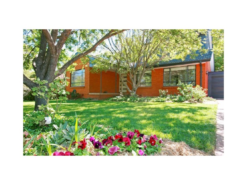 17 Ingamells Street, Garran ACT 2605