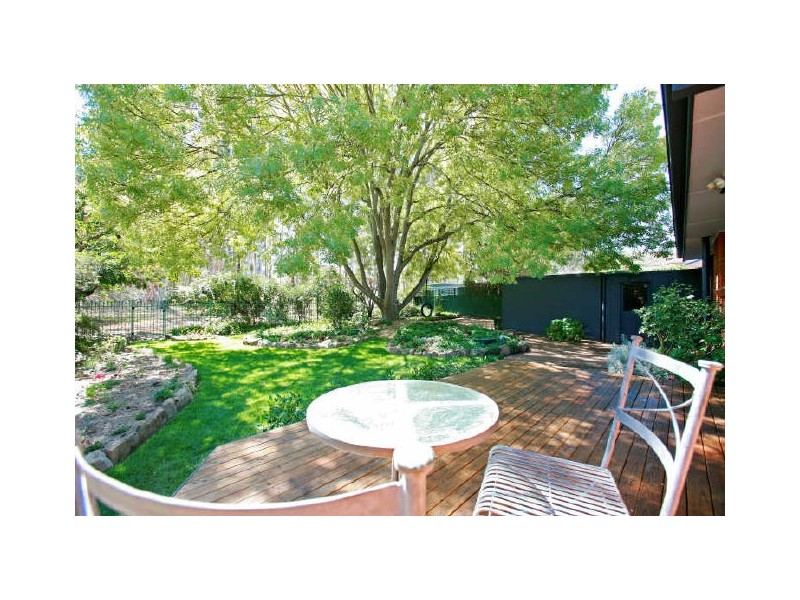 17 Ingamells Street, Garran ACT 2605