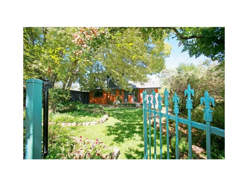 17 Ingamells Street, Garran ACT 2605