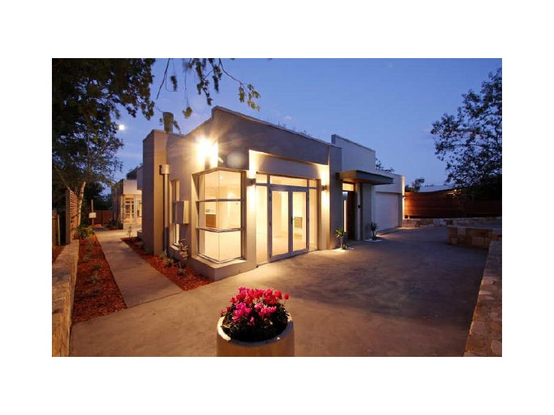 3 Scott Street, Narrabundah ACT 2604