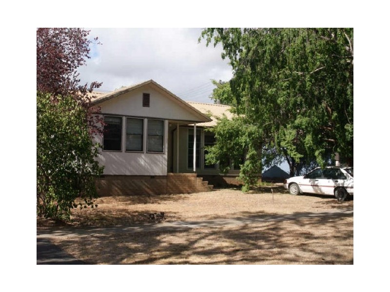 25 Carrington Street, Deakin ACT 2600