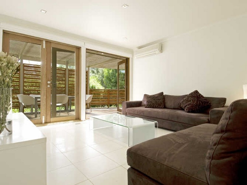 172 Captain Cook Crescent, Narrabundah ACT 2604