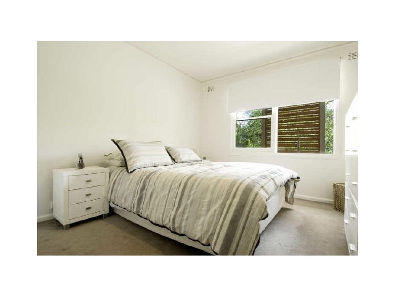 172 Captain Cook Crescent, Narrabundah ACT 2604