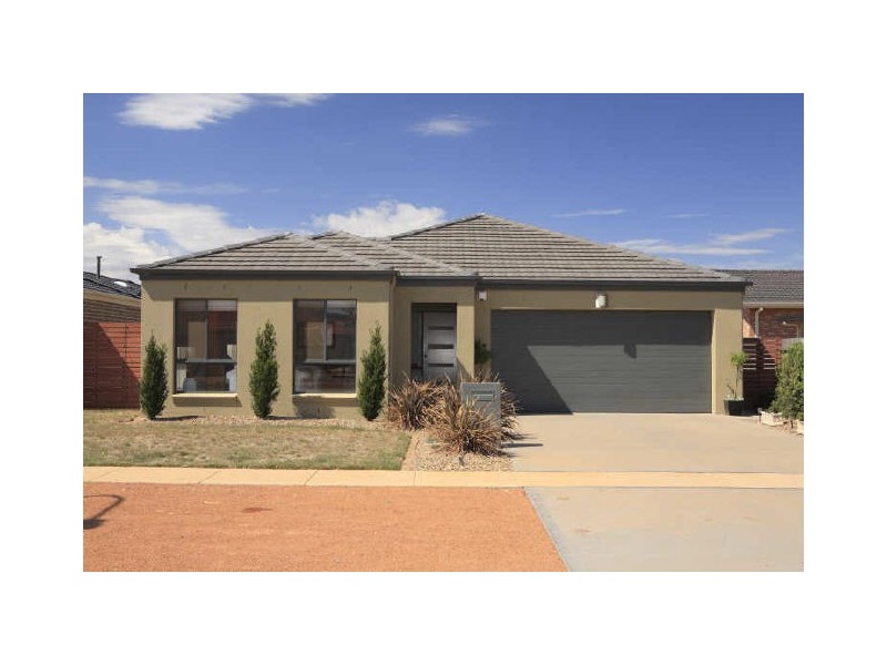 4 Osprey Street, Harrison ACT 2914