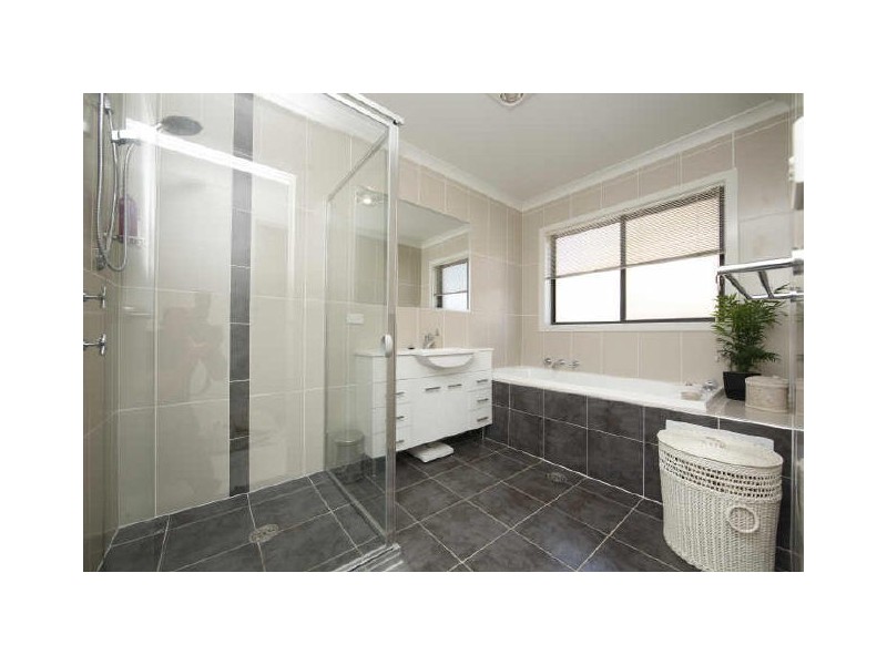 4 Osprey Street, Harrison ACT 2914