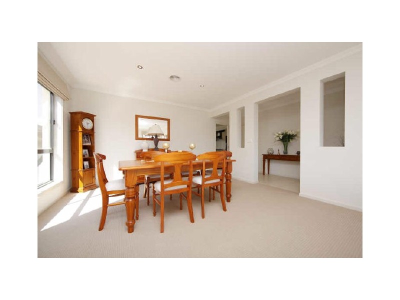 4 Osprey Street, Harrison ACT 2914