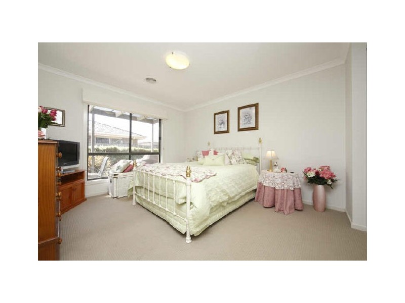 4 Osprey Street, Harrison ACT 2914