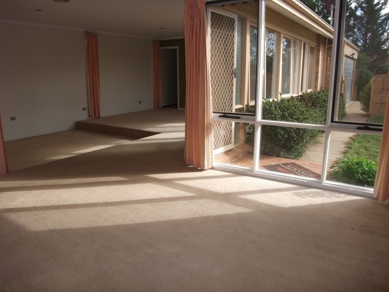 2 Fielder Place, Florey ACT 2615