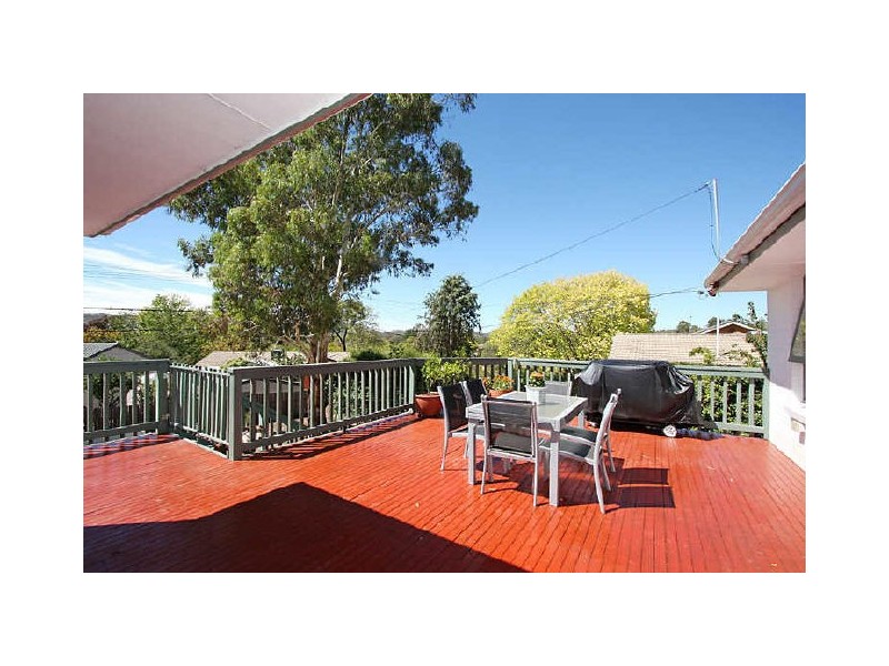 8 Whitelaw Street, Pearce ACT 2607