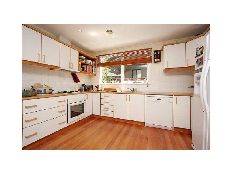 8 Whitelaw Street, Pearce ACT 2607