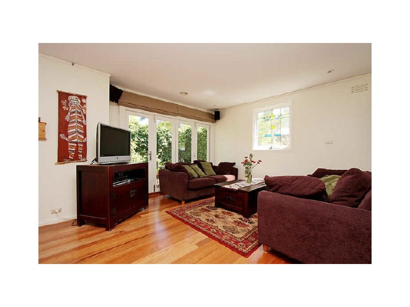 8 Whitelaw Street, Pearce ACT 2607