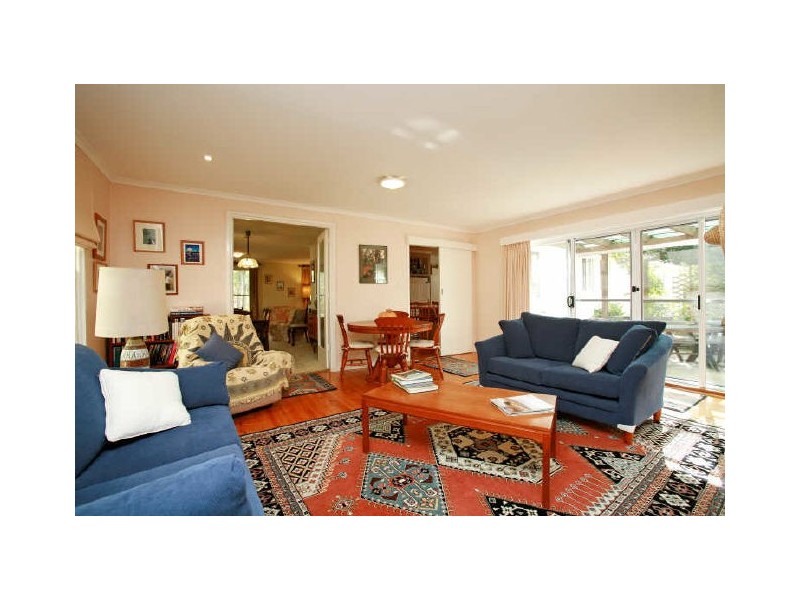 2 Arkana Street, Yarralumla ACT 2600