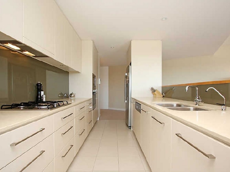 82/13 Eastlake Parade, Kingston ACT 2604