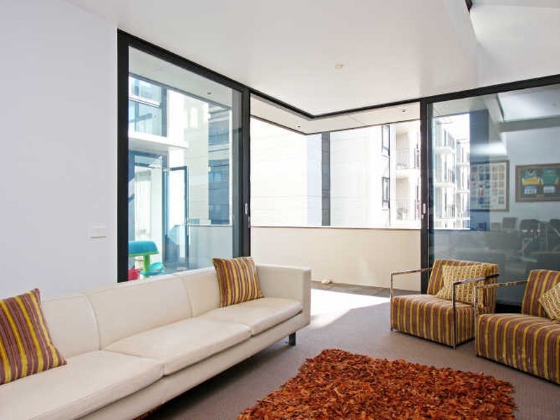 4/11 Sydney Avenue, Barton ACT 2600