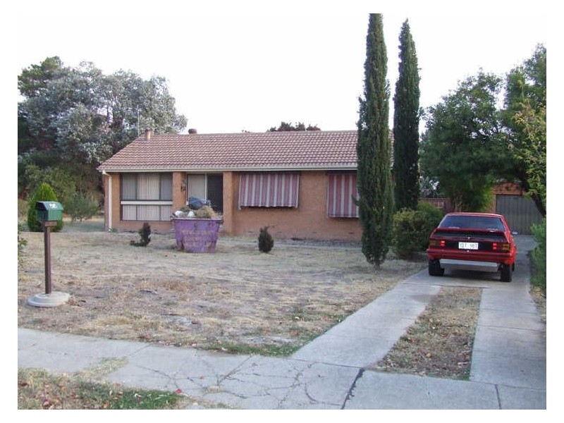 11 Barraclough Crescent, Monash ACT 2904