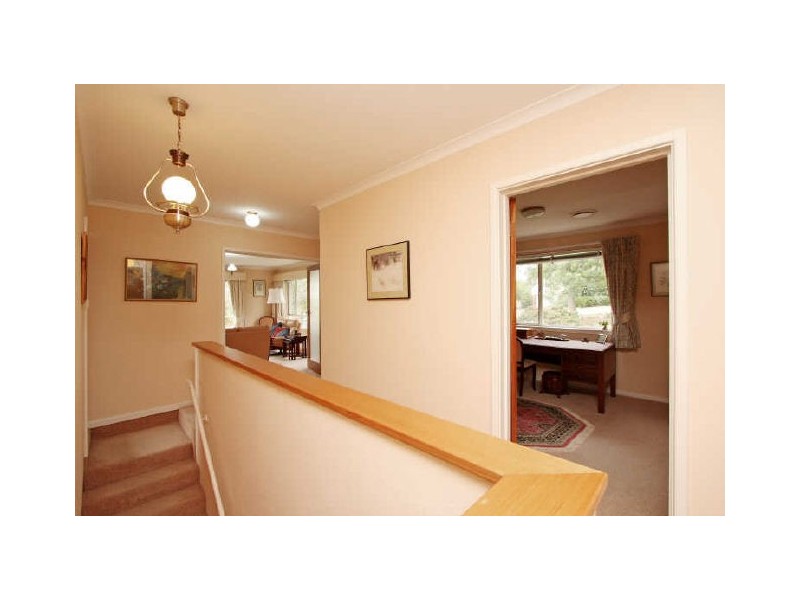 12 Birdwood Street, Hughes ACT 2605