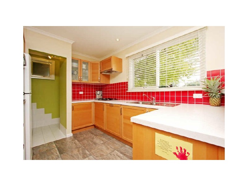 9 Boolimba Crescent, Narrabundah ACT 2604