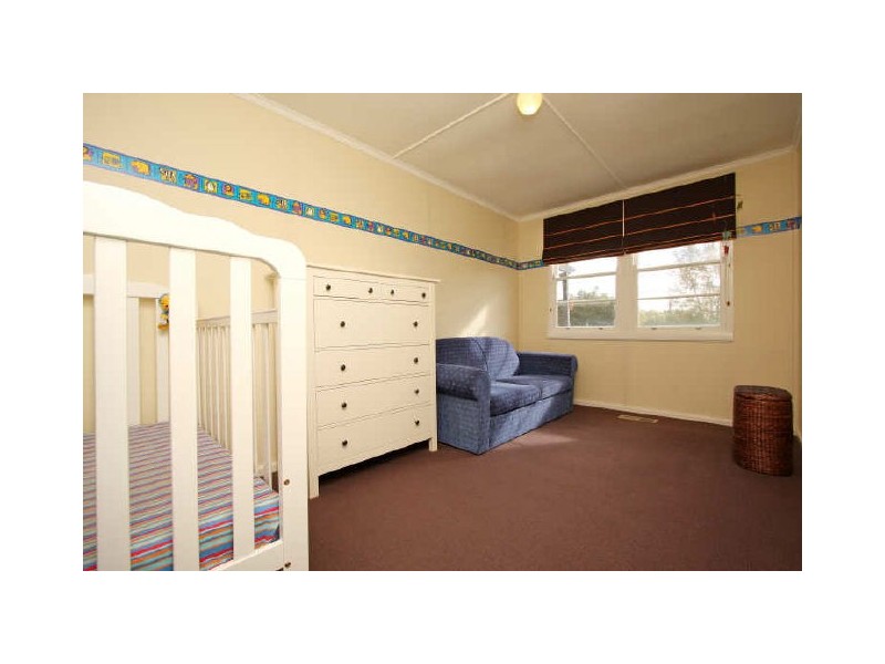 9 Boolimba Crescent, Narrabundah ACT 2604