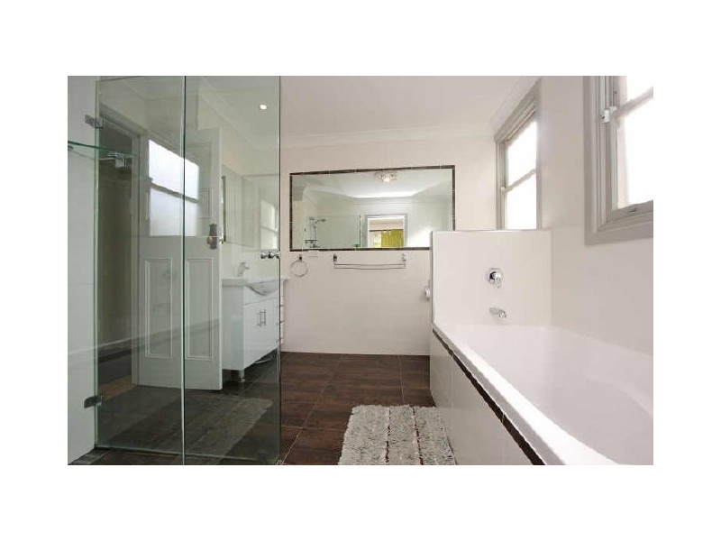 9 Boolimba Crescent, Narrabundah ACT 2604