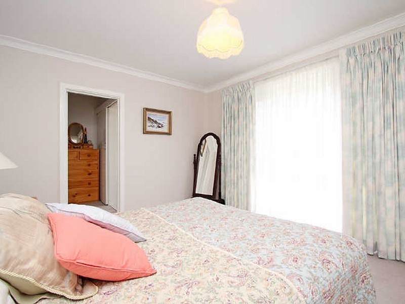 105 Endeavour Street, Red Hill ACT 2603