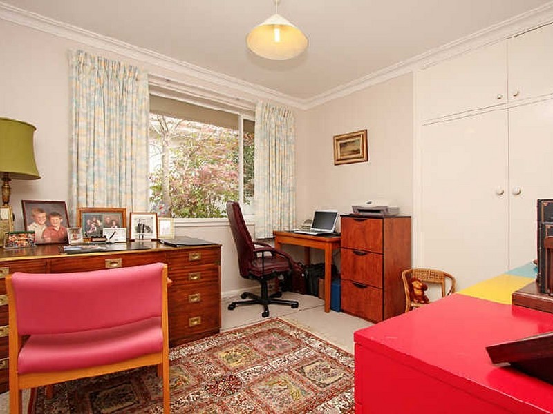 105 Endeavour Street, Red Hill ACT 2603