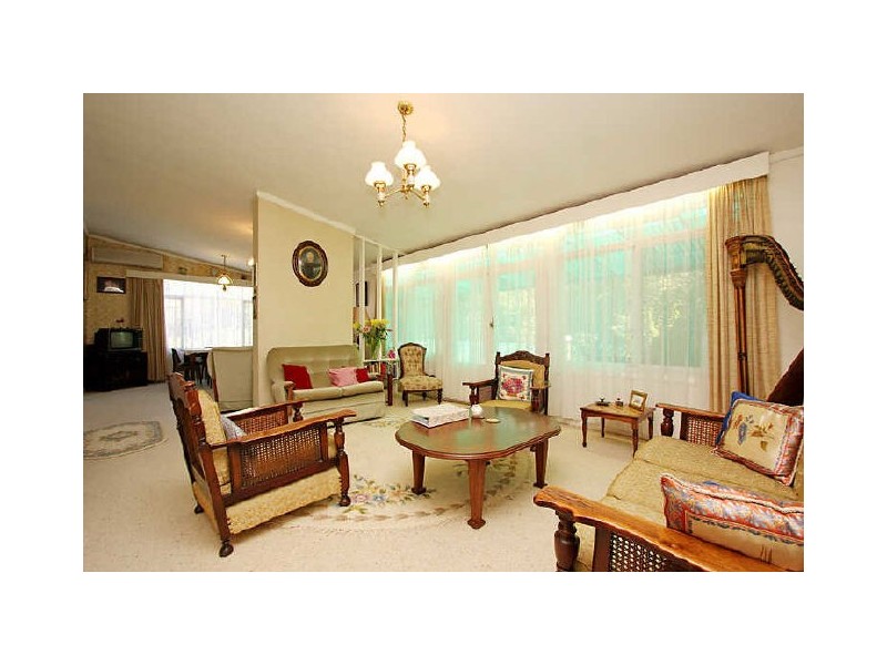 126 Captain Cook Crescent, Narrabundah ACT 2604