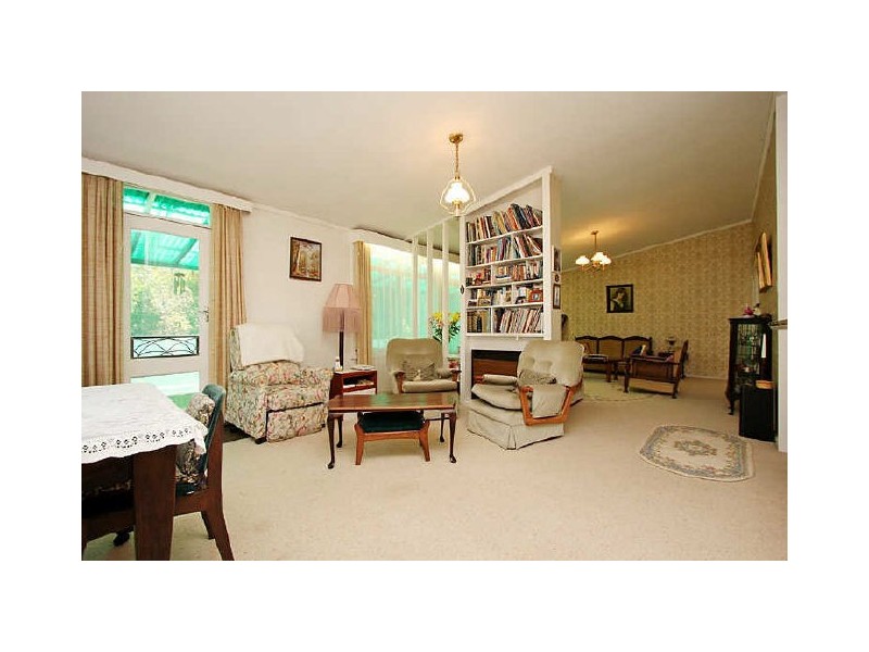 126 Captain Cook Crescent, Narrabundah ACT 2604