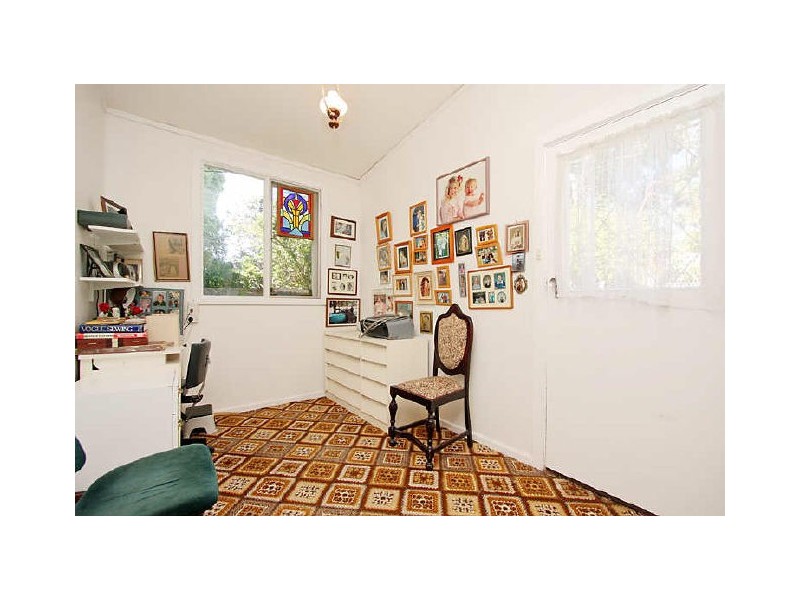 126 Captain Cook Crescent, Narrabundah ACT 2604