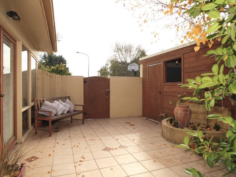 12 Fielder Place, Florey ACT 2615