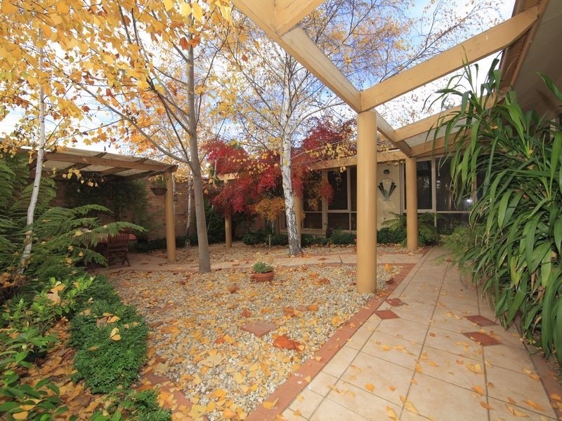 12 Fielder Place, Florey ACT 2615