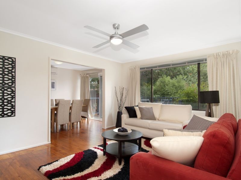 15 Laman Place, Charnwood ACT 2615