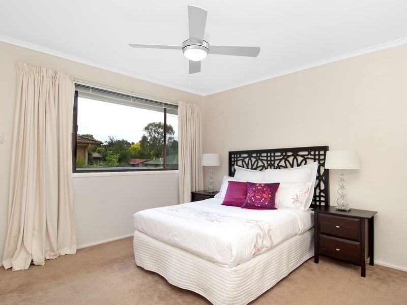 15 Laman Place, Charnwood ACT 2615