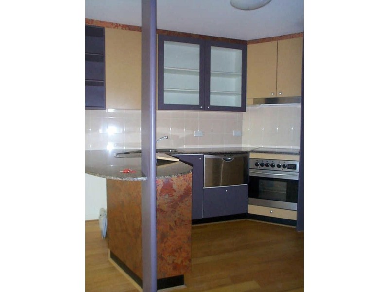 15/18 Captain Cook Crescent, Griffith ACT 2603