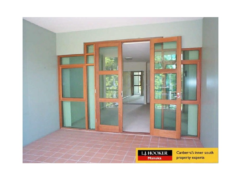 15/18 Captain Cook Crescent, Griffith ACT 2603