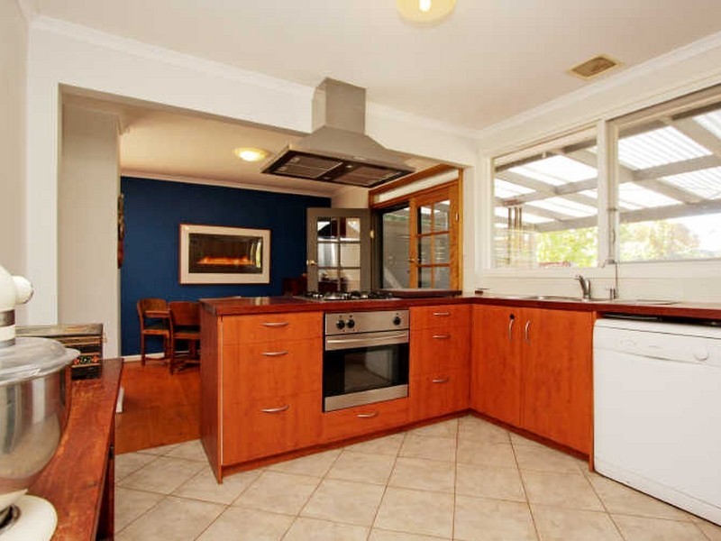 28 Wattle Street, Lyneham ACT 2602
