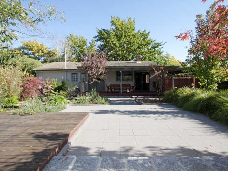 28 Wattle Street, Lyneham ACT 2602