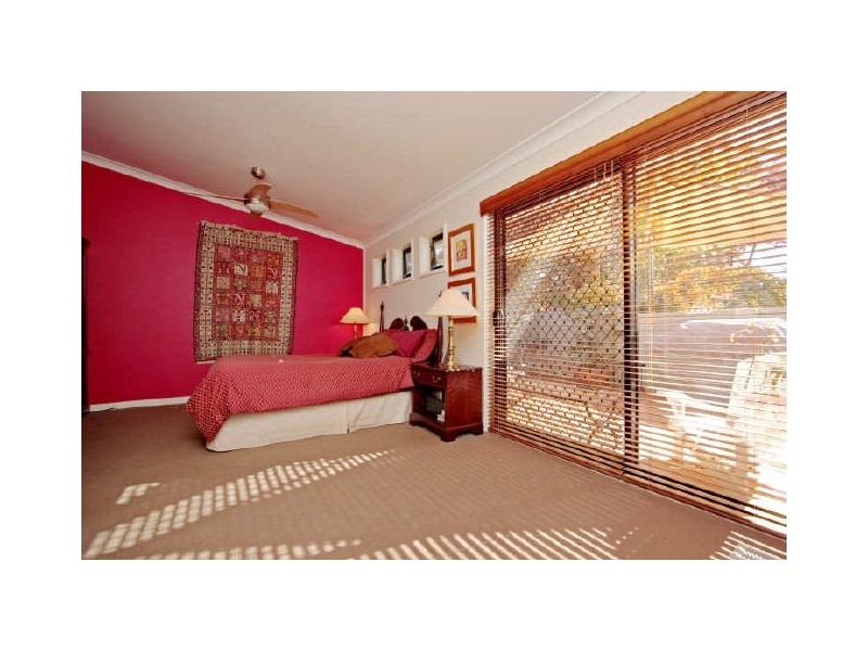 15 Pullen Street, Narrabundah ACT 2604