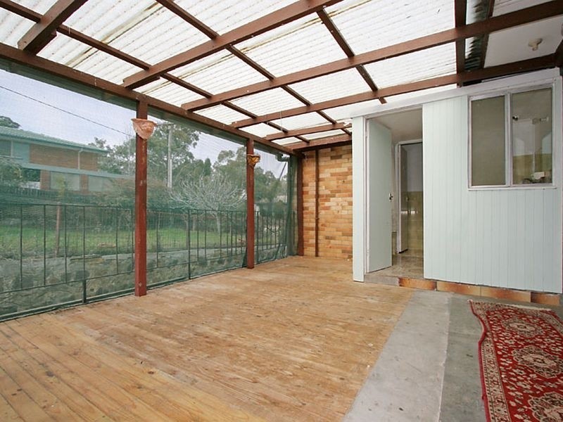 33 Spafford Crescent, Farrer ACT 2607
