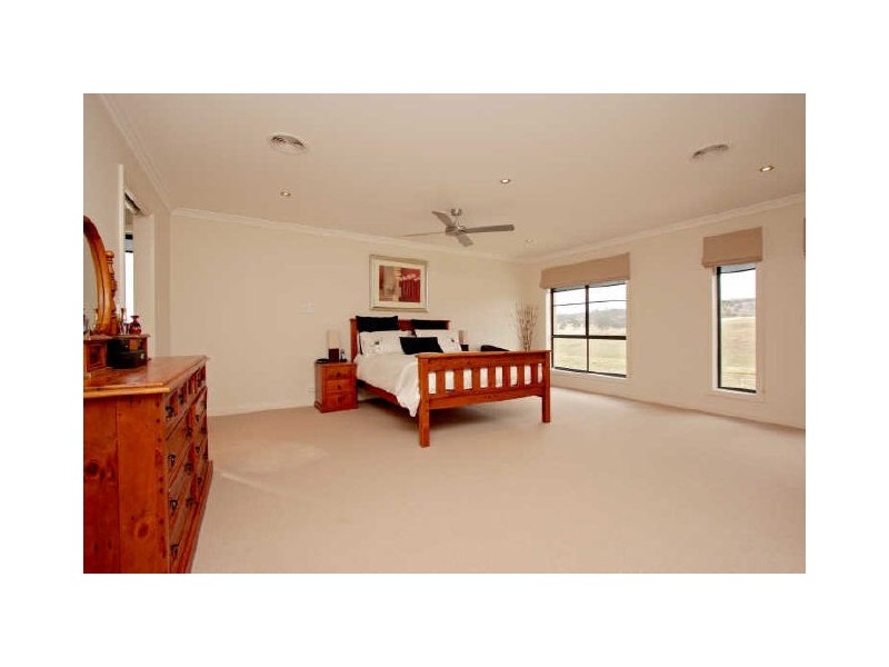 76 Carpentaria Street, Harrison ACT 2914