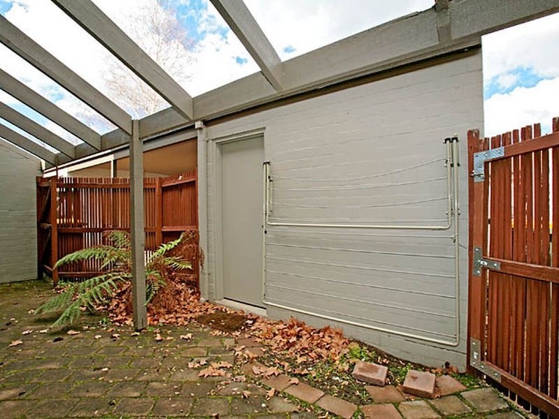100 Arthur Circle, Forrest ACT 2603